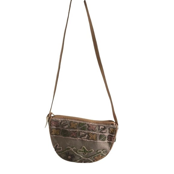 Crewel Embroidered Small Crossbody Zip Closure Handbag - Picture 2 of 10